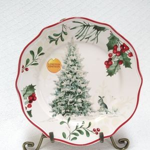 Better Homes & Gardens Holiday Winter Christmas Tree Plate